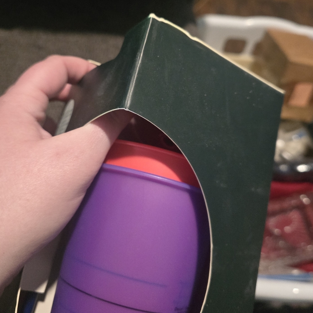 Starbucks | Color-Changing Reusable Cold Cups - Picture 2 of 4